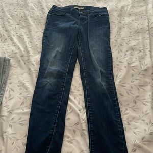 Women’s jeans
